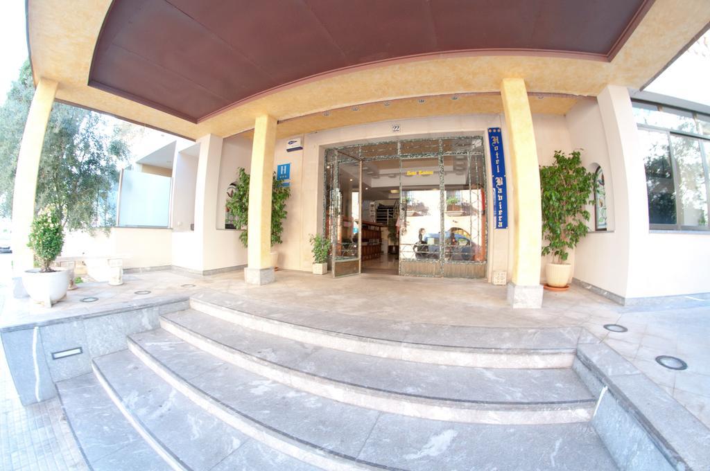 Hotel Baviera 칼라 라트자다 외부 사진