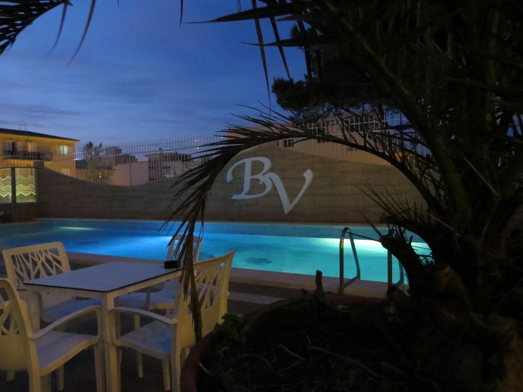 Hotel Baviera 칼라 라트자다 외부 사진