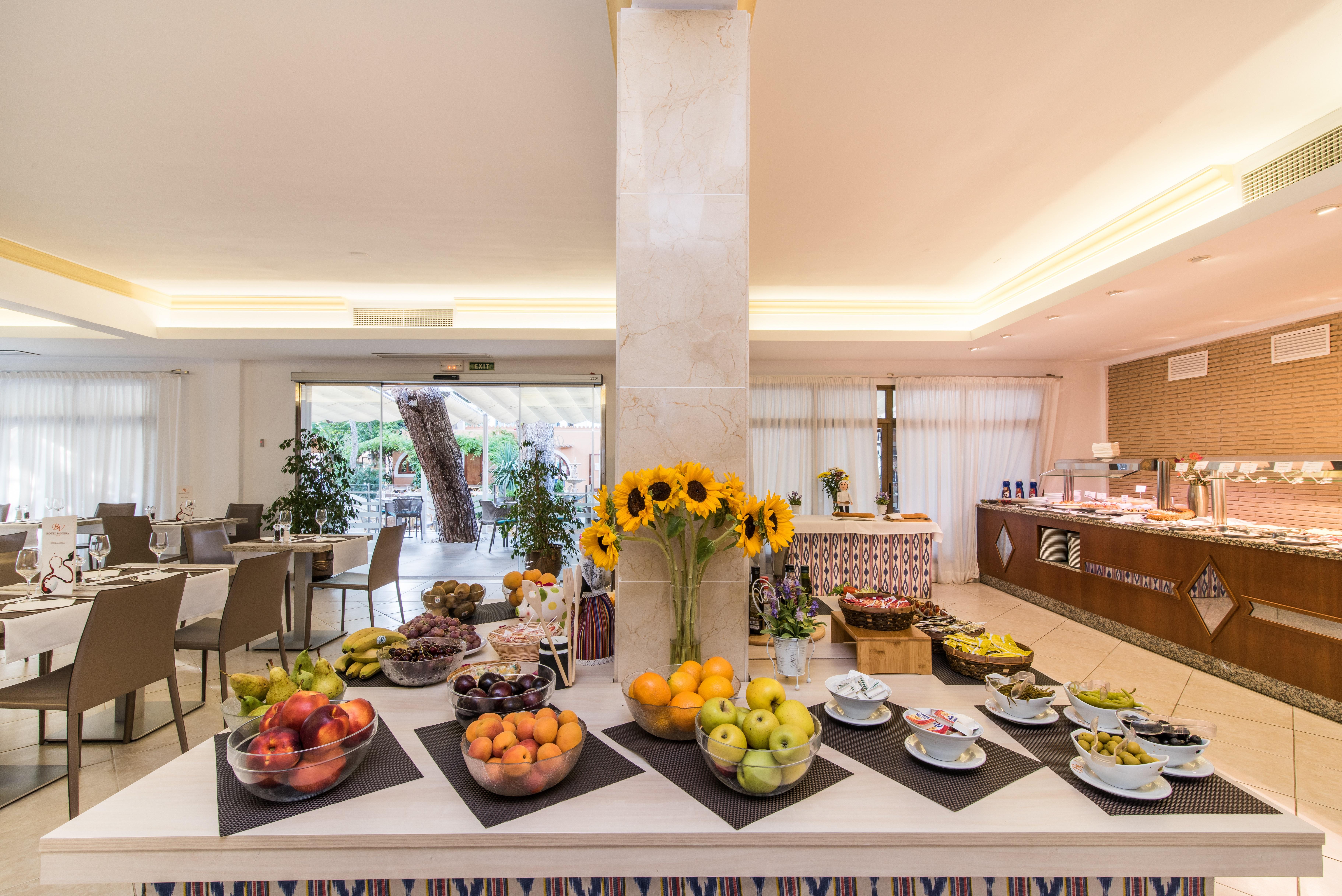 Hotel Baviera 칼라 라트자다 외부 사진