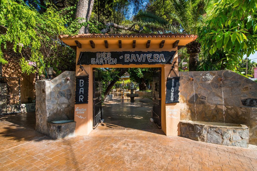 Hotel Baviera 칼라 라트자다 외부 사진